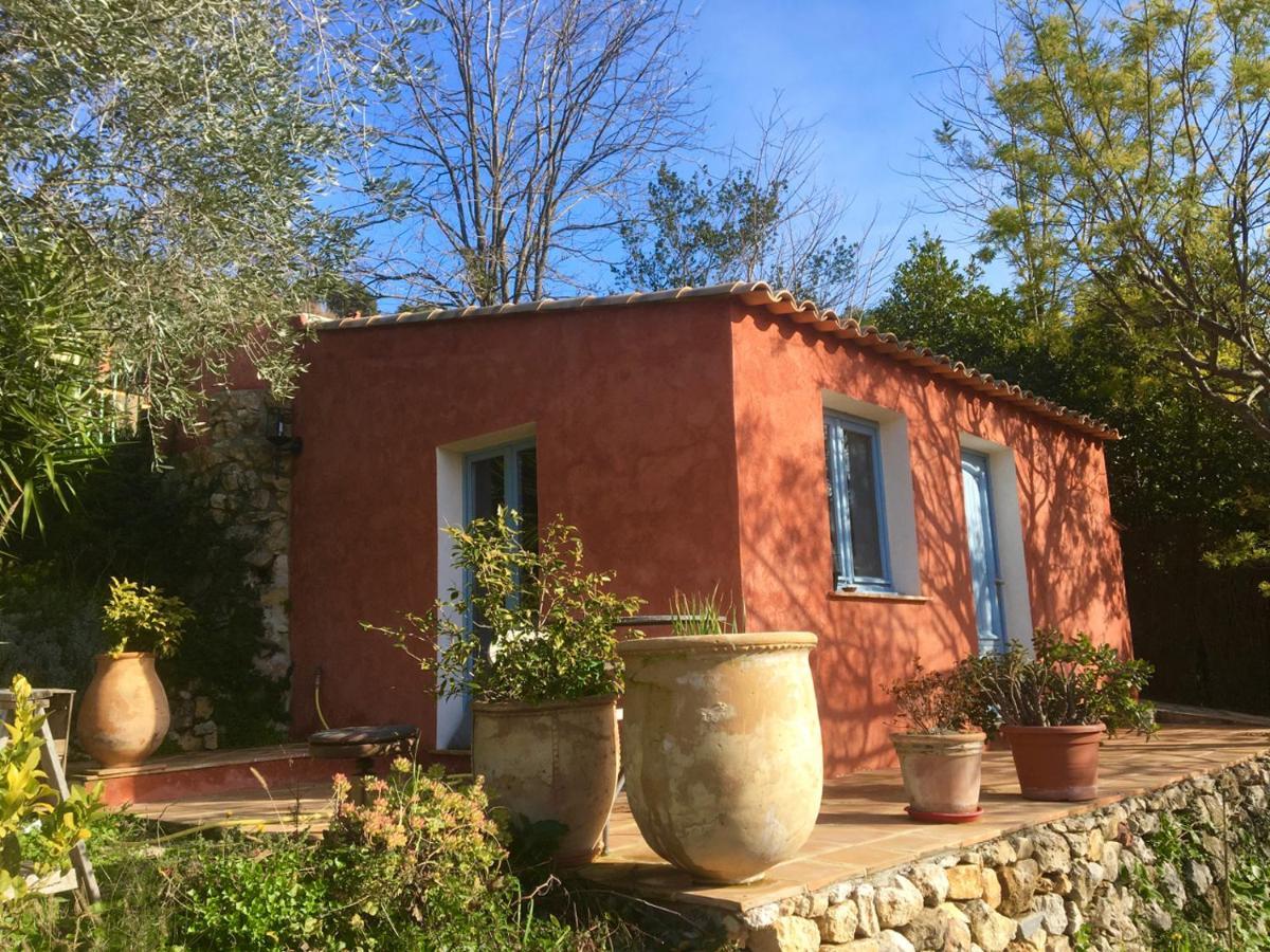 Magnifique Studio Dans Maisonnette Tourrettes-sur-Loup Exterior foto